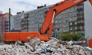 Вывоз строительного мусора с участка в слободском недорого от 1542 руб. | 2Землекопа-Слб